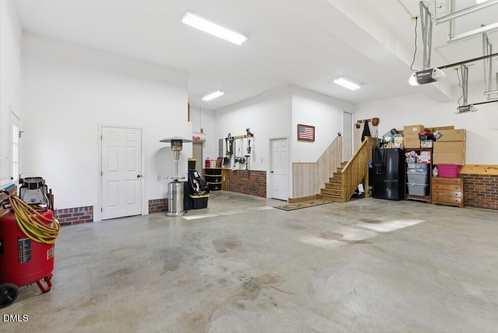 2045 Twin Acres Road