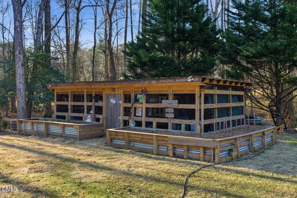 2045 Twin Acres Road