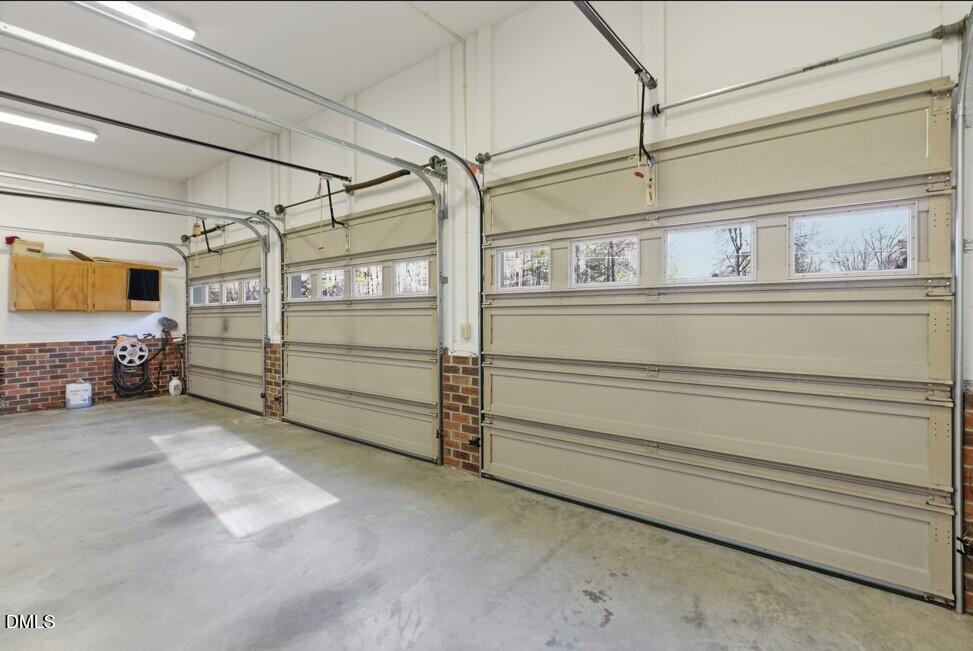 2045 Twin Acres Road