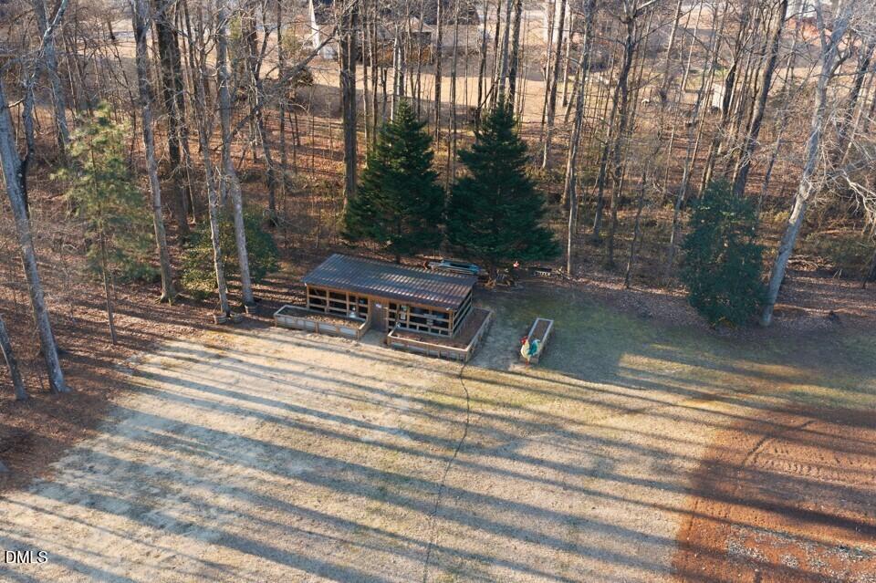 2045 Twin Acres Road