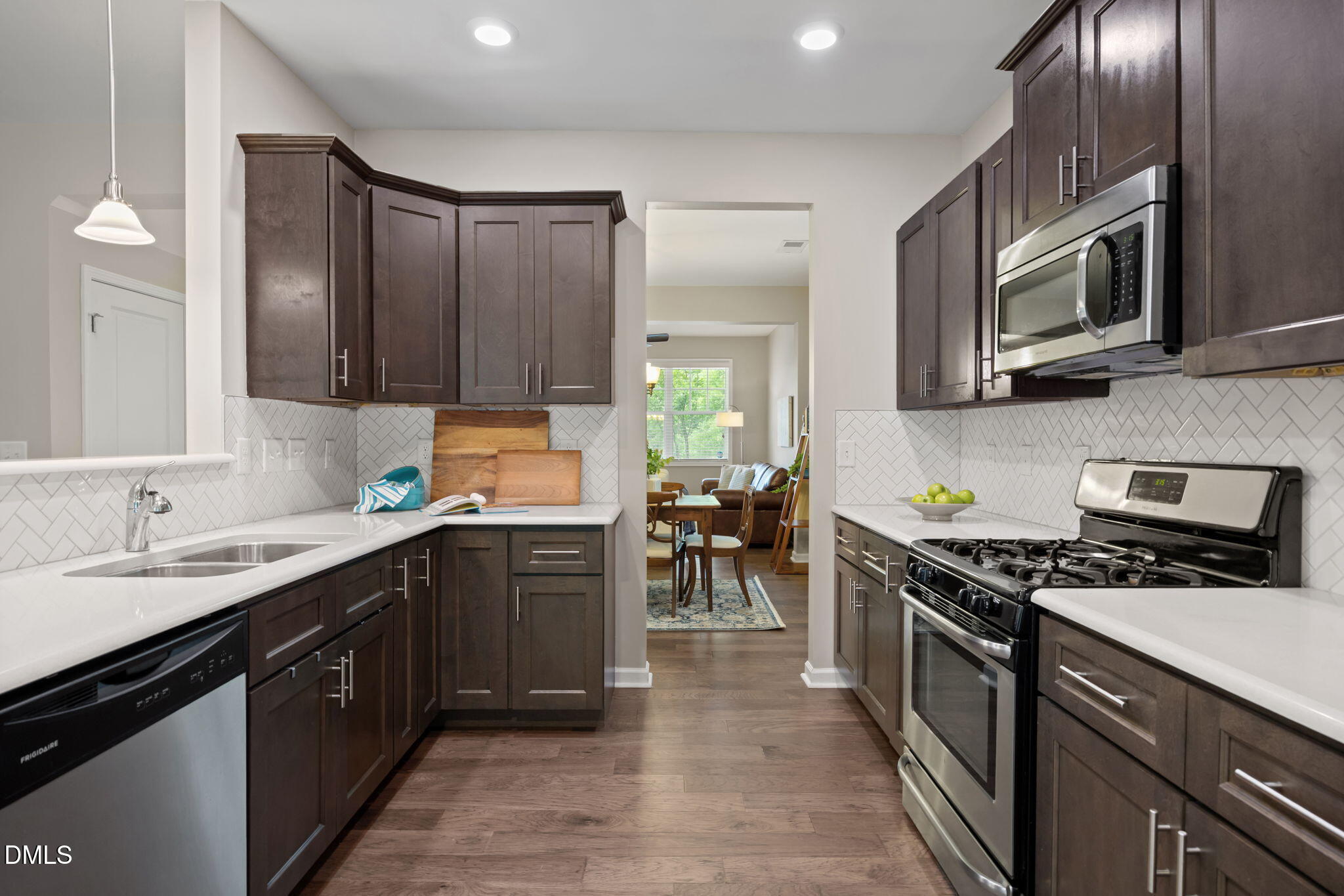 1033 Mclamb Drive