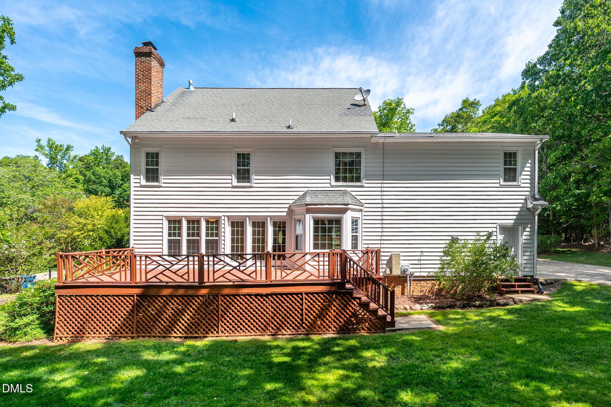 712 Flagstone Way