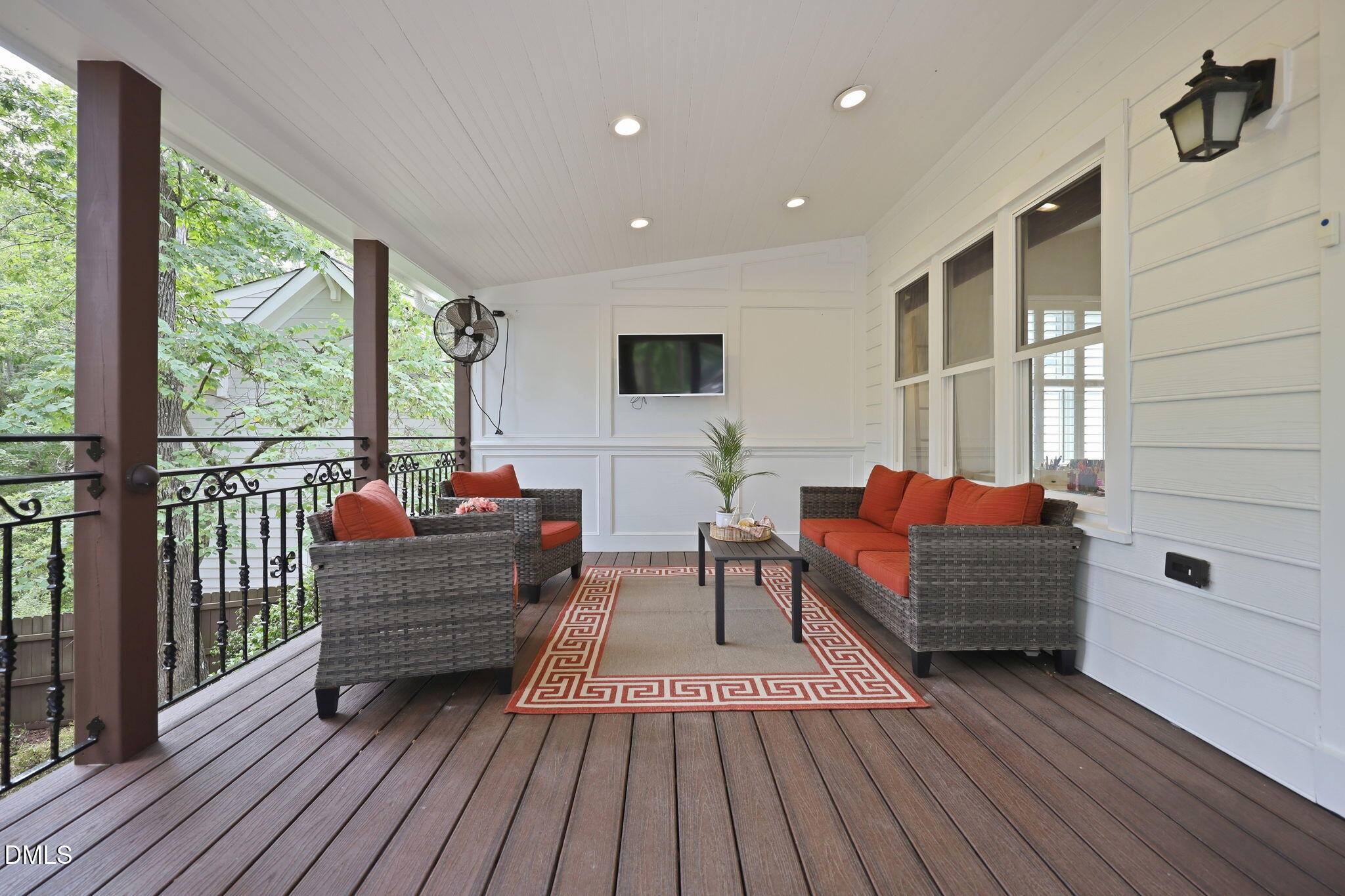 1716 Farmington Grove Drive