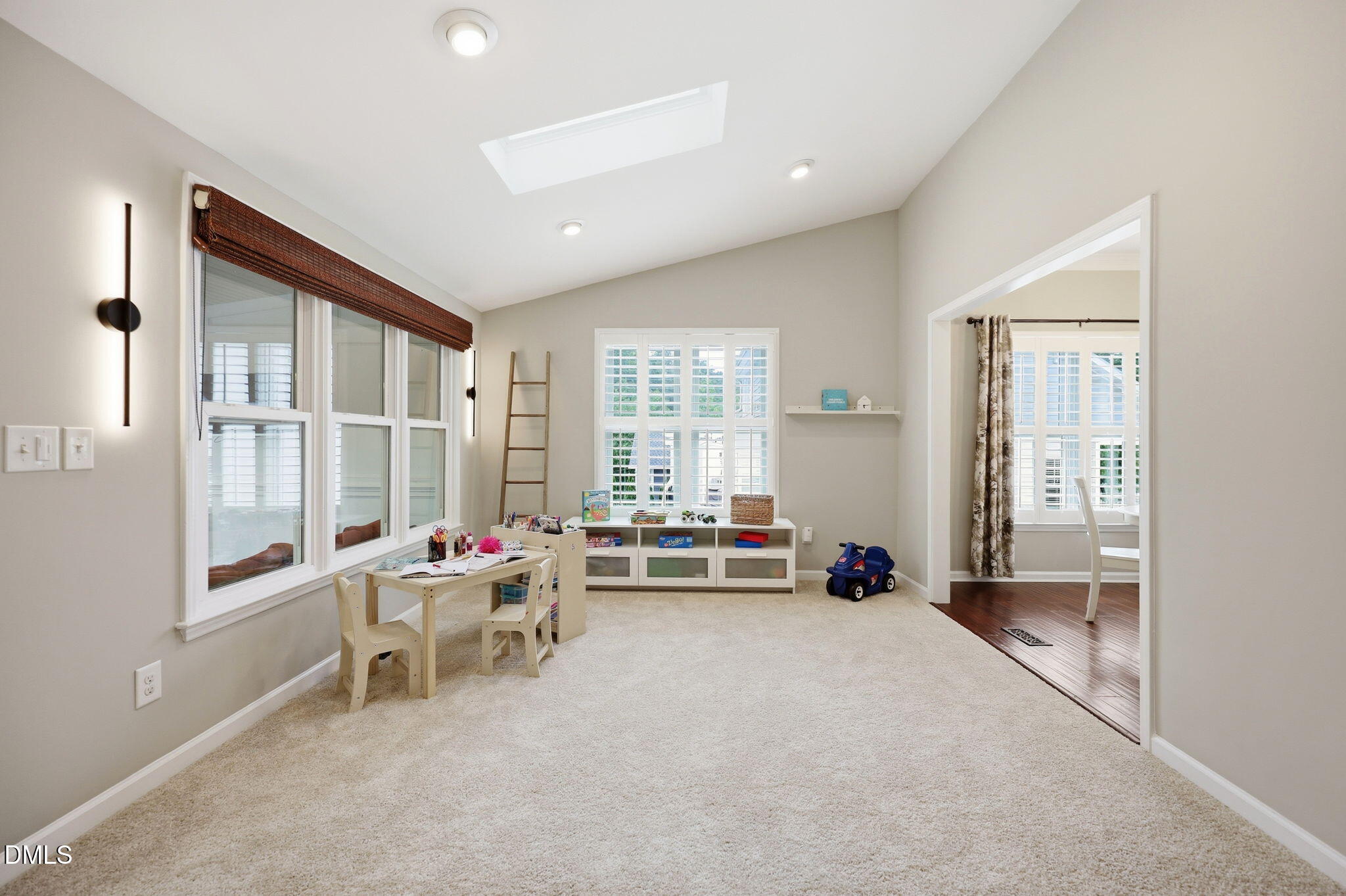 1716 Farmington Grove Drive