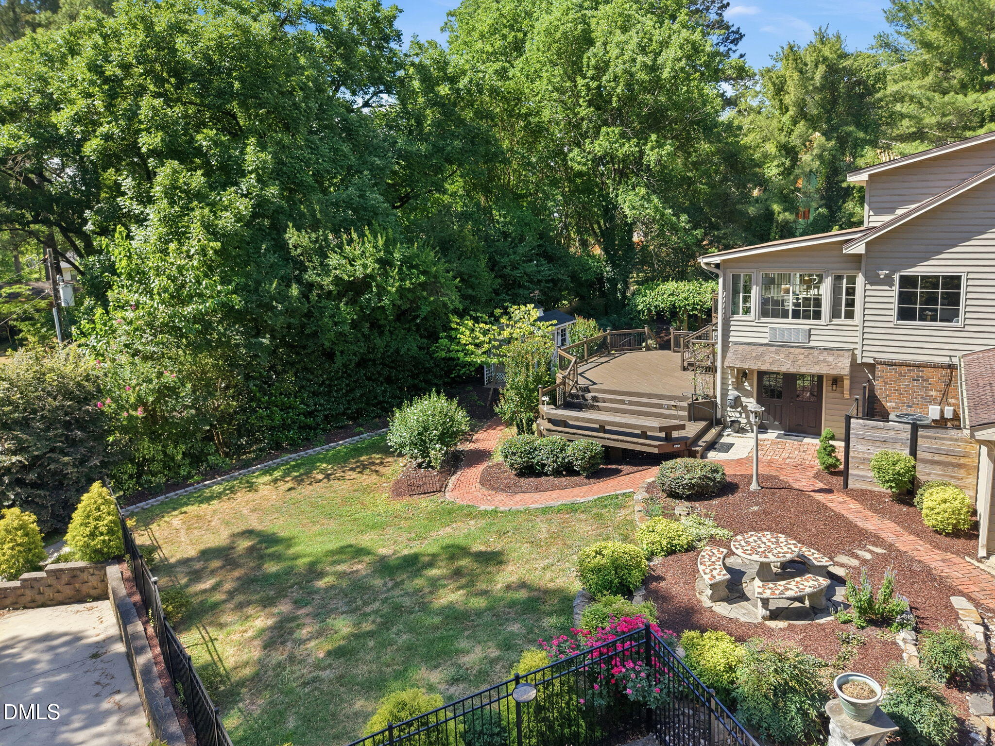 4204 Laurel Hills Road