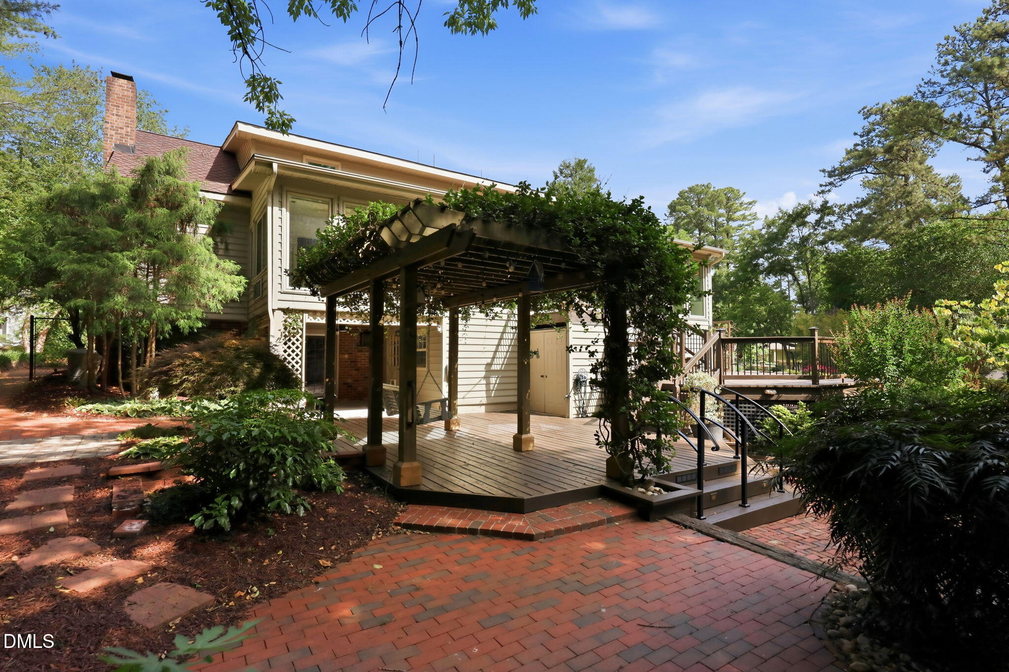 4204 Laurel Hills Road