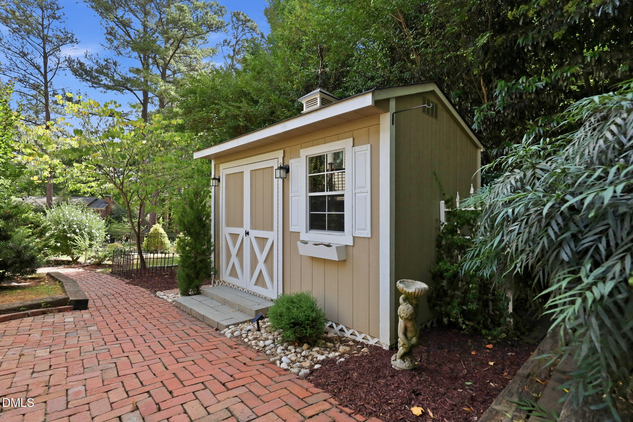 4204 Laurel Hills Road