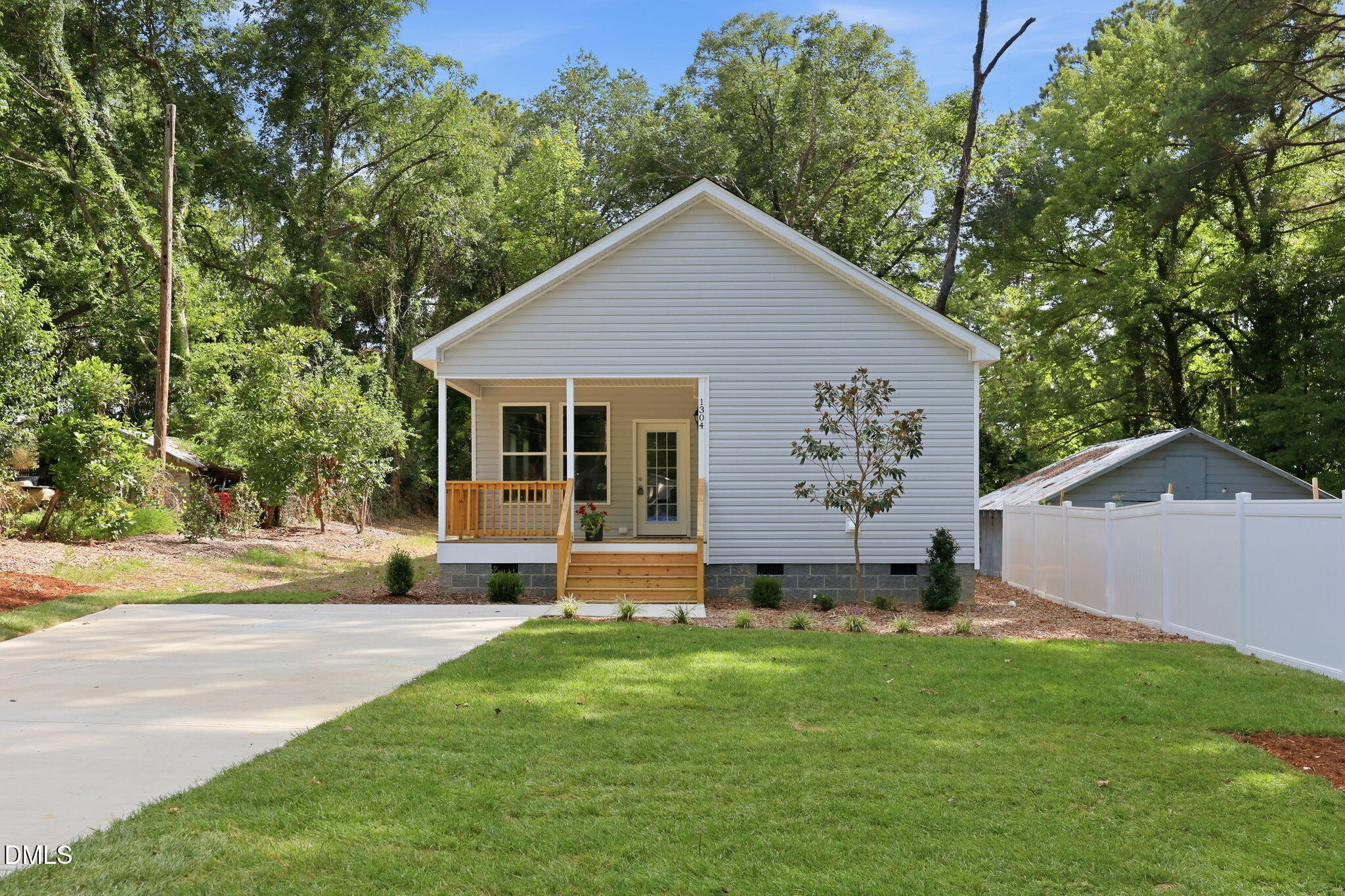 1304 Goldsboro Avenue