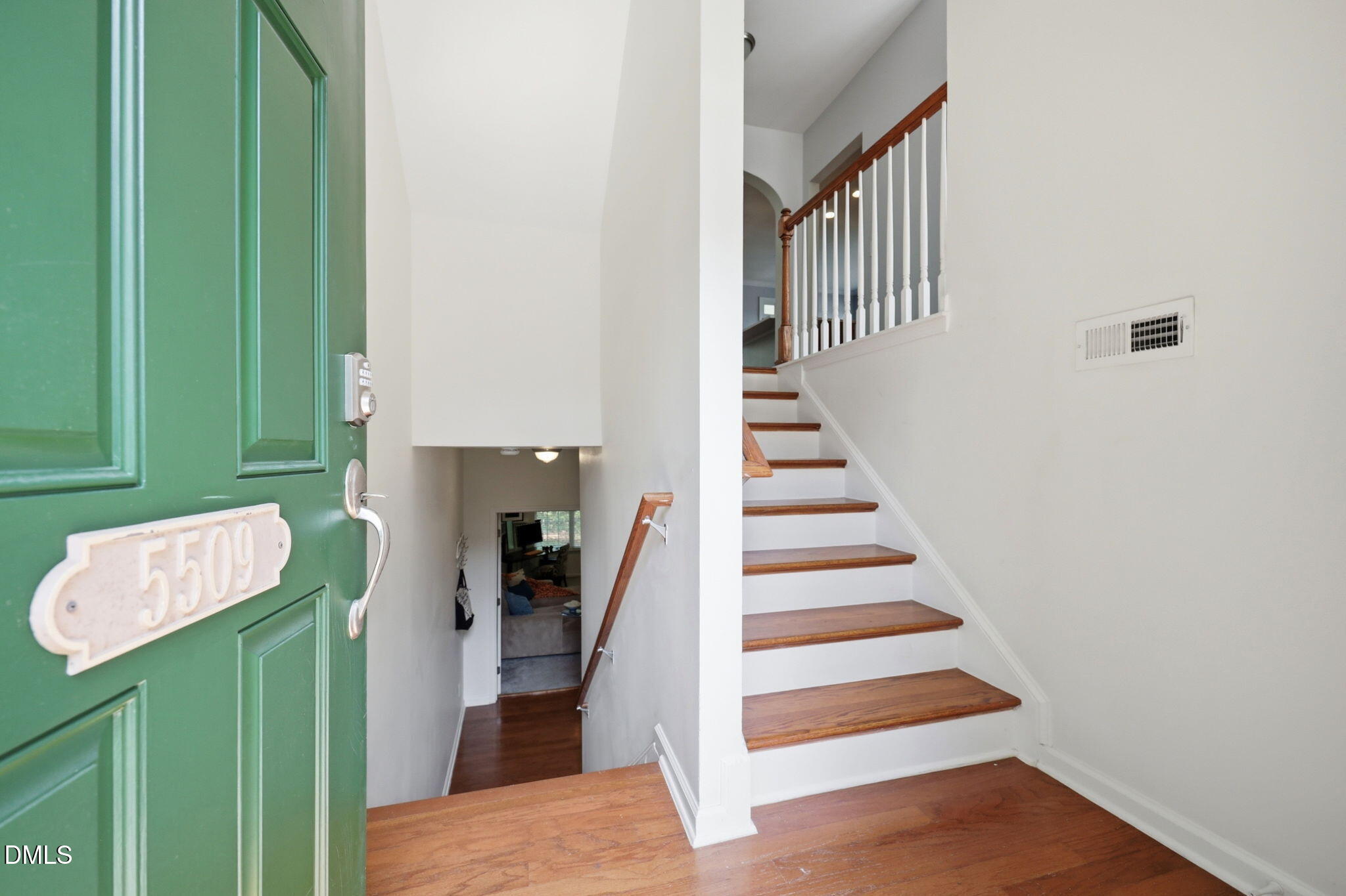 5509 Silver Moon Lane