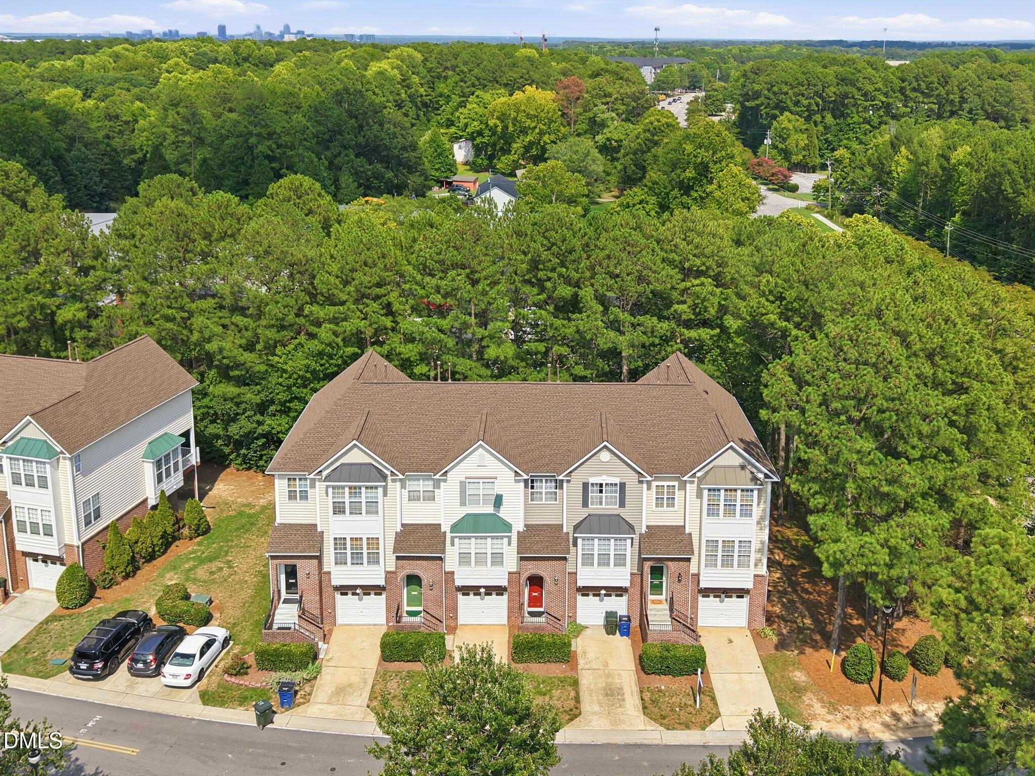 5509 Silver Moon Lane