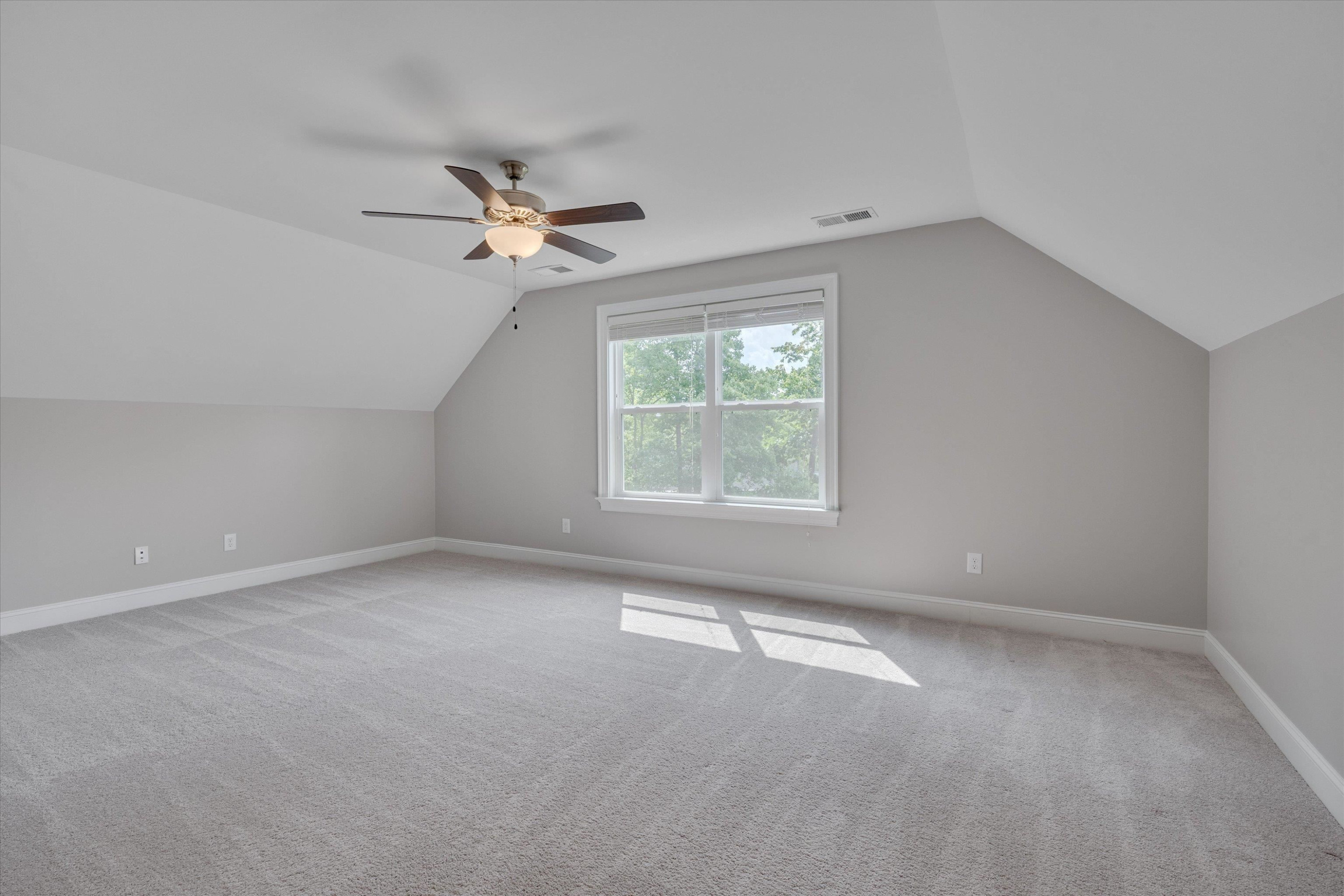 8012 Shree Court