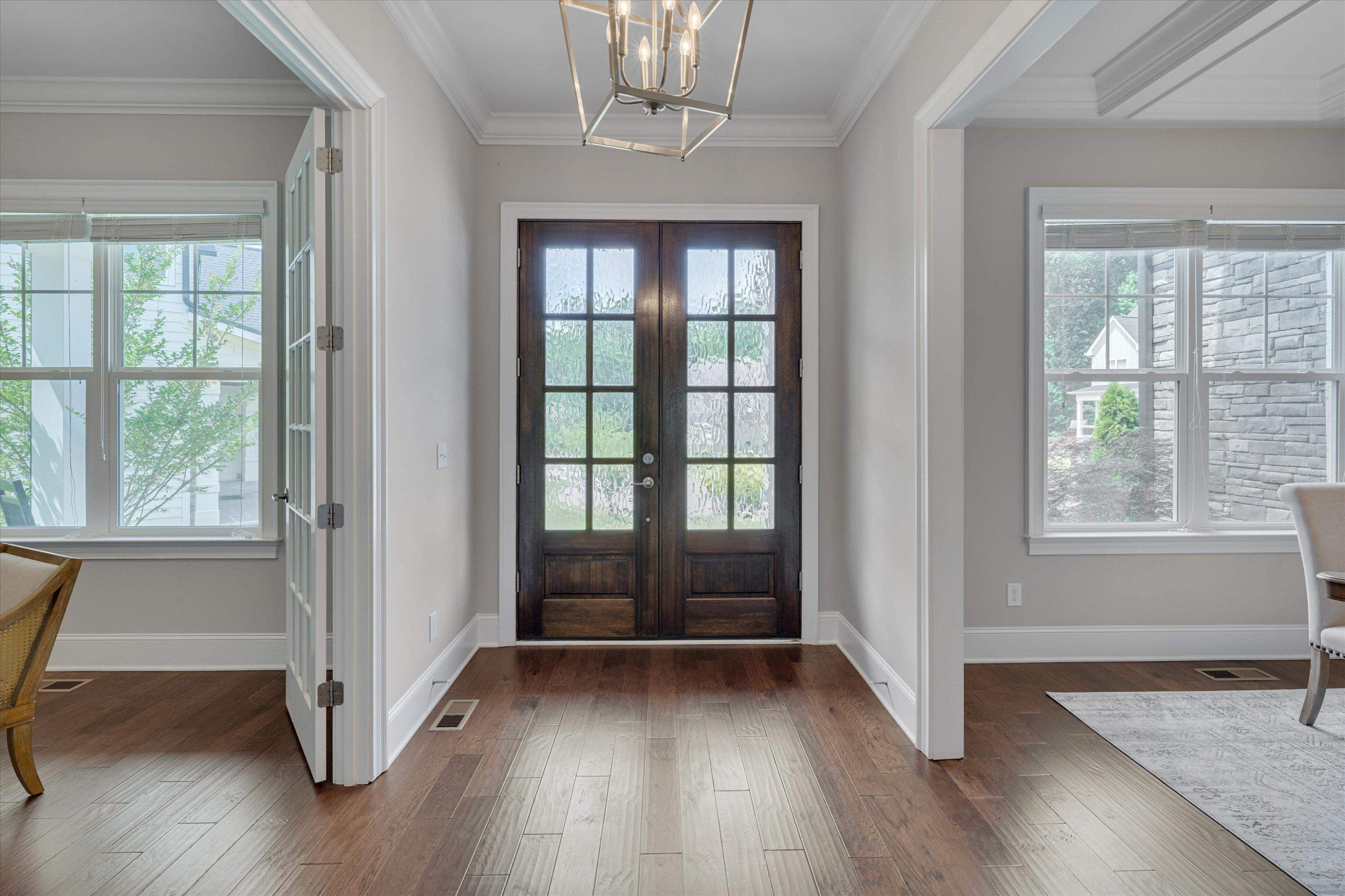 8012 Shree Court