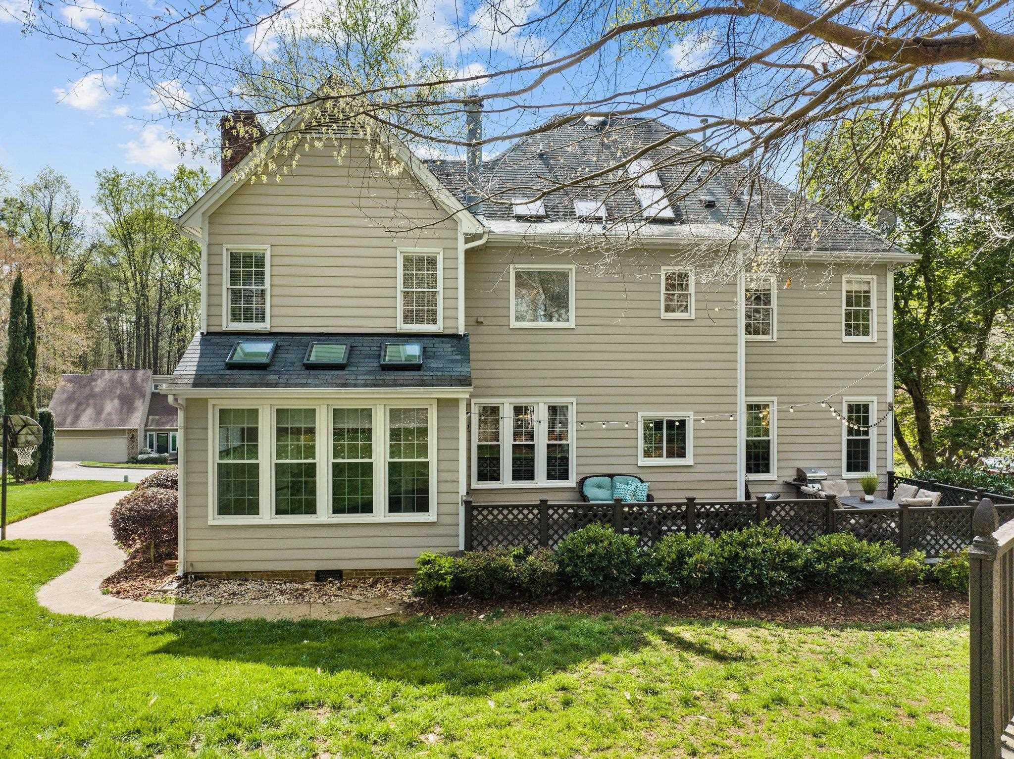 1012 Vestavia Woods Drive