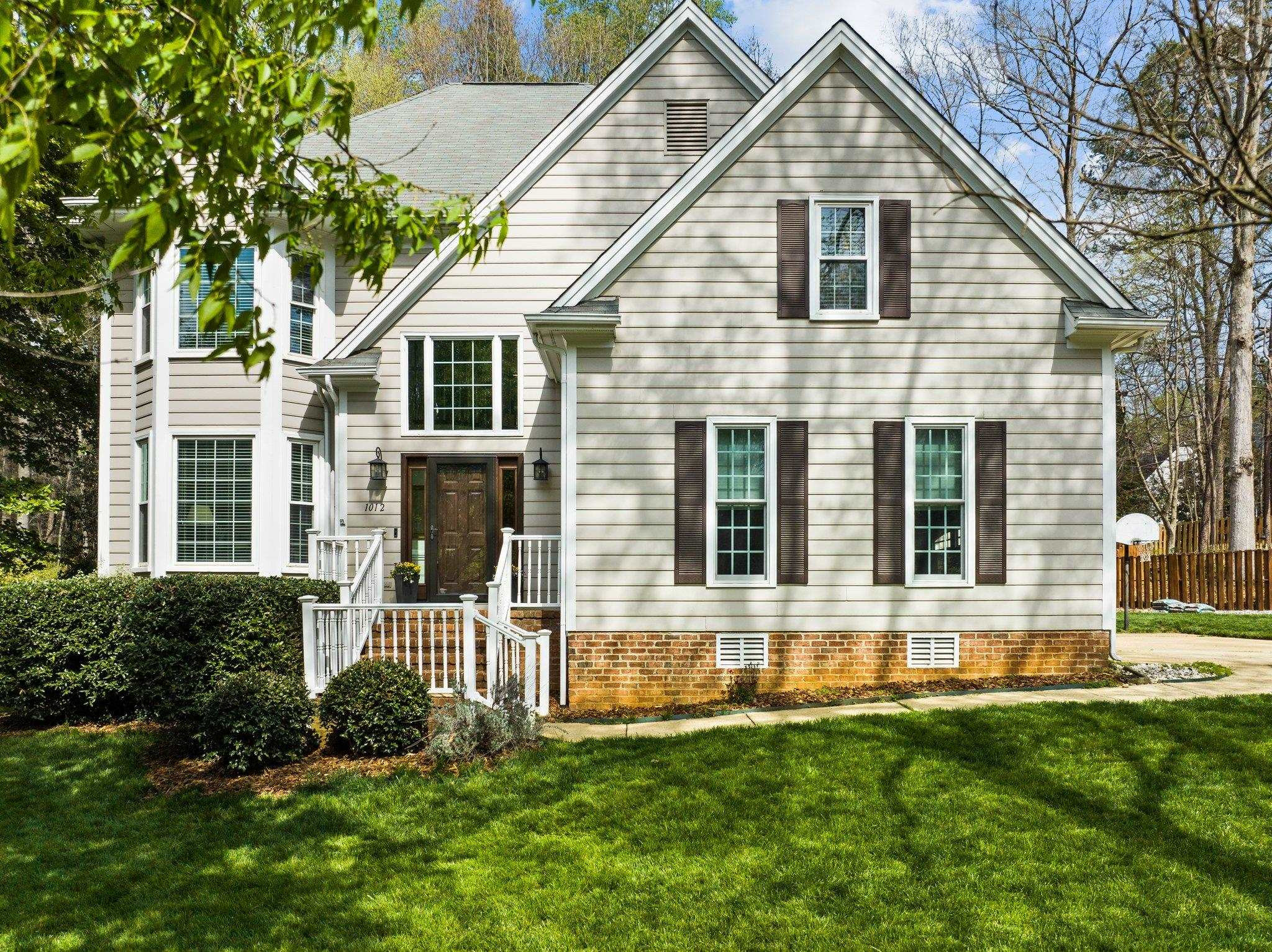1012 Vestavia Woods Drive