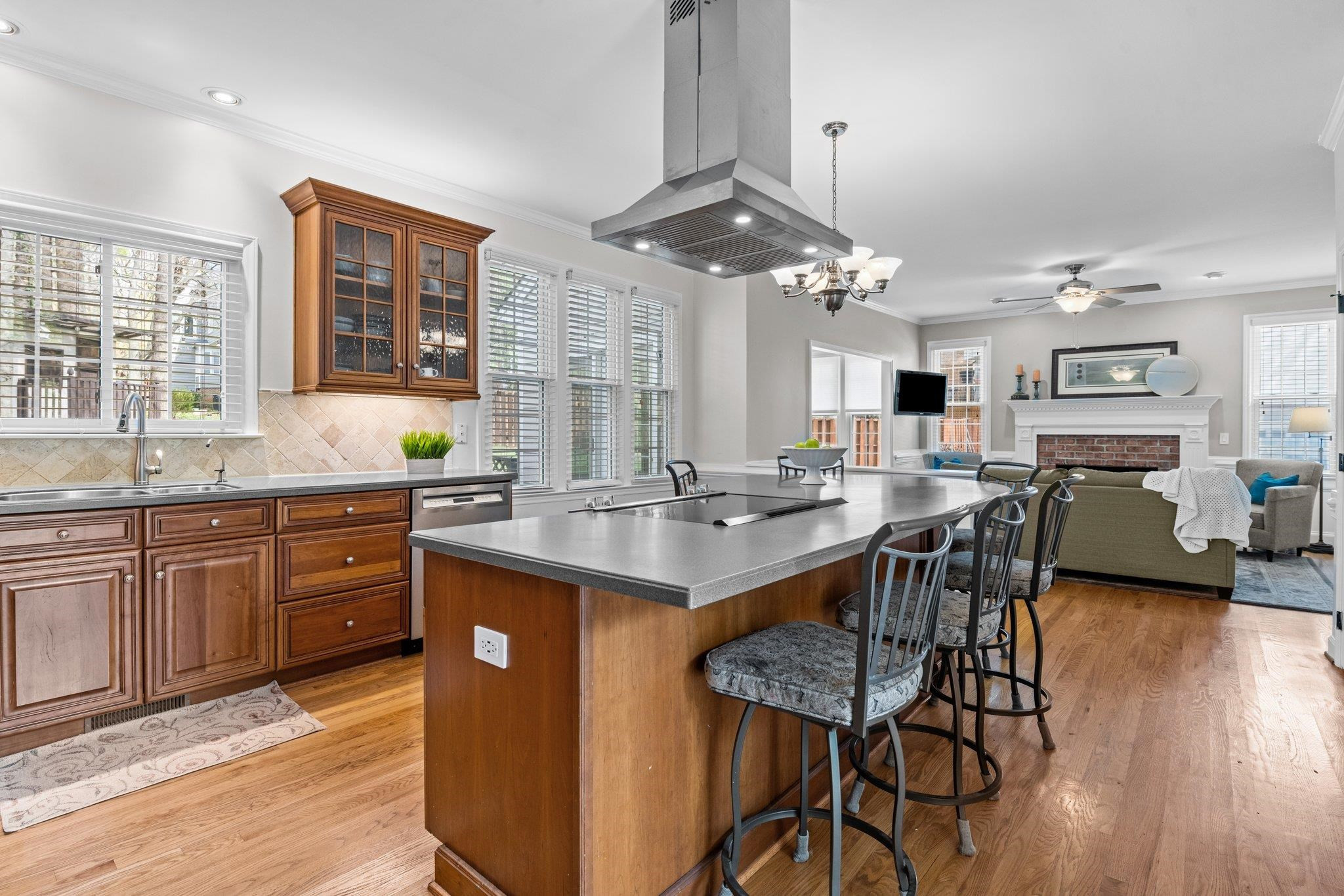 1012 Vestavia Woods Drive