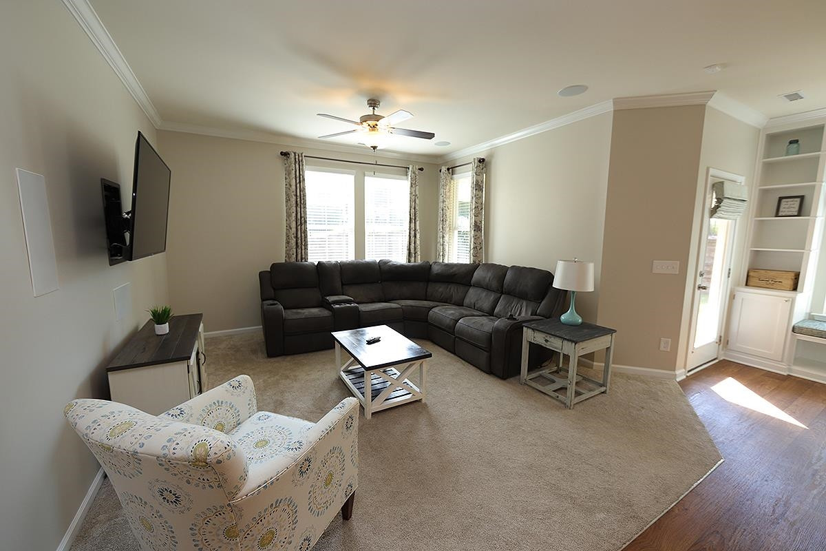 101 Pleasant Glen Lane