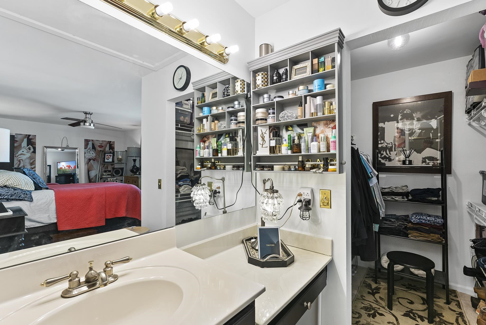 2408 Condor Court Unit: UN2408