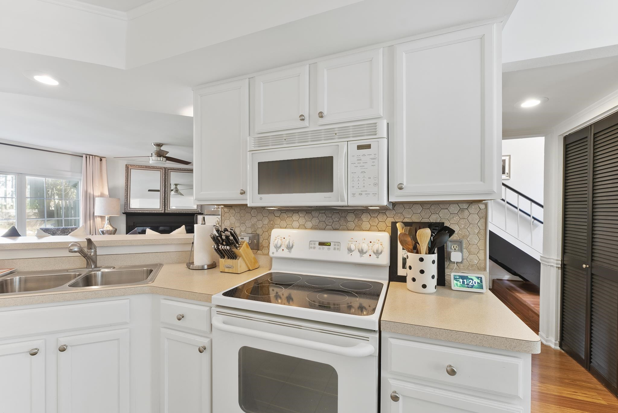 2408 Condor Court Unit: UN2408