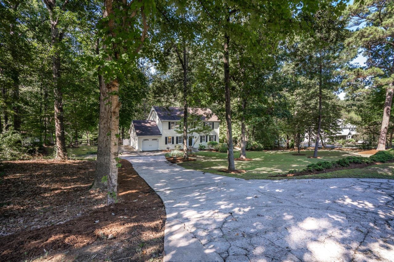 3109 Barnsley Lane