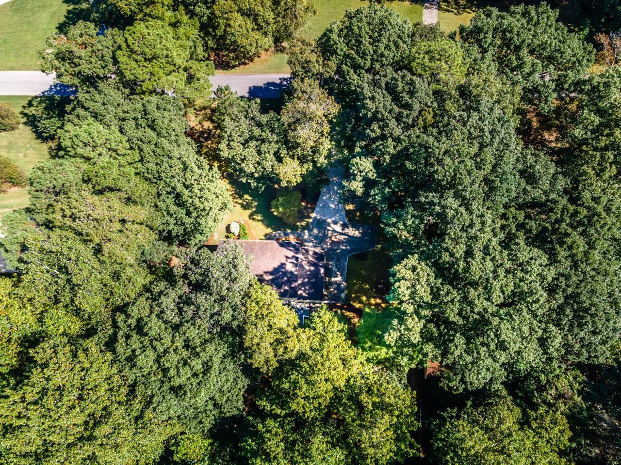 3109 Barnsley Lane