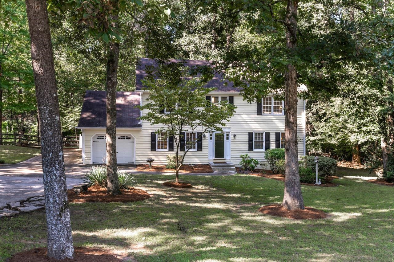 3109 Barnsley Lane