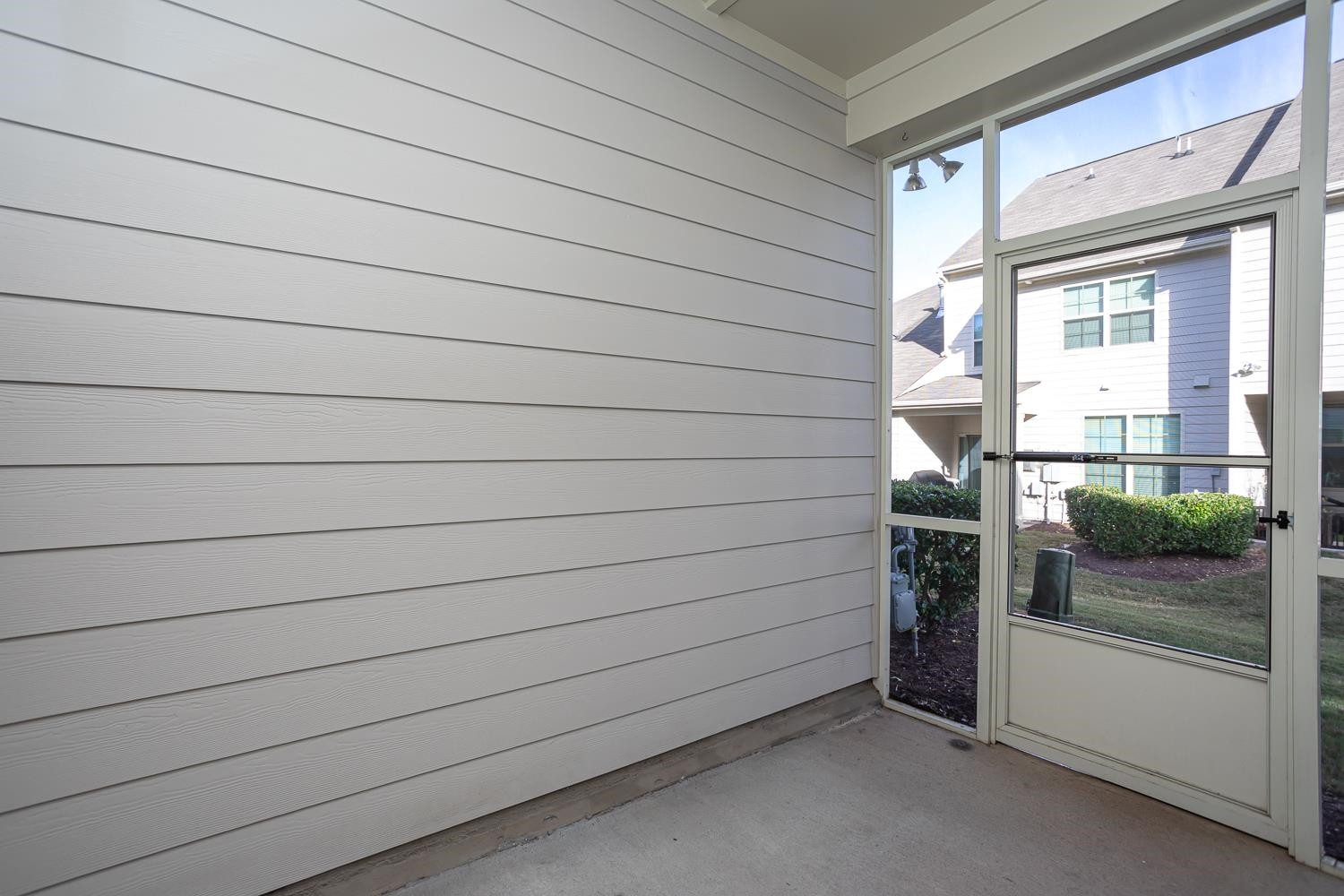 9308 Lennox Laurel Circle