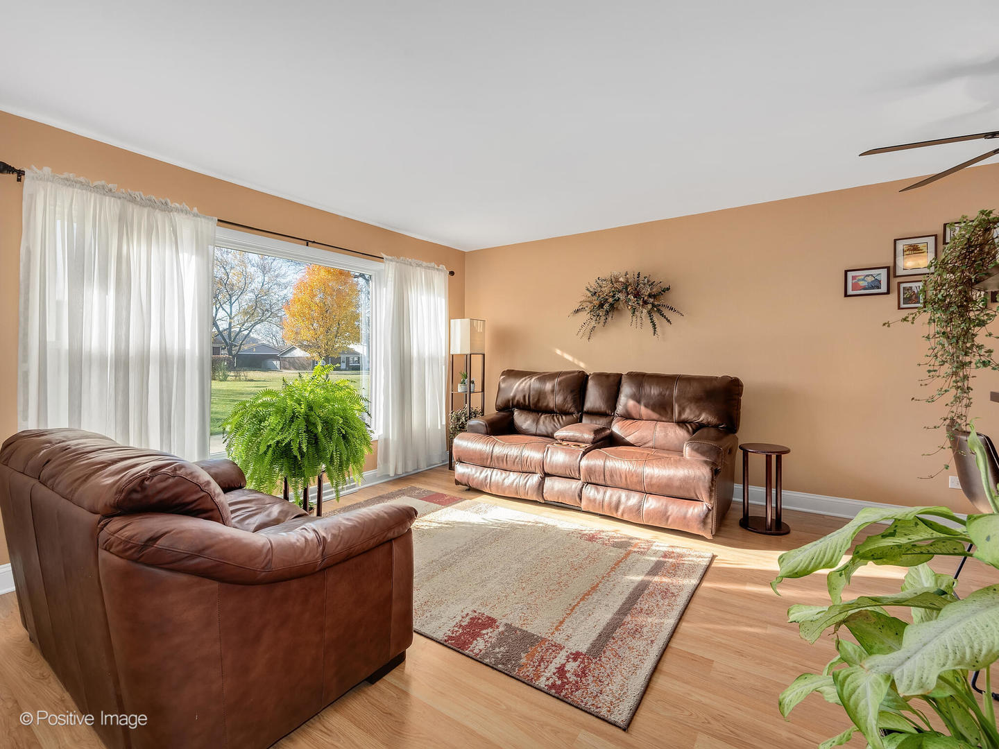 497 Washington Square Unit: 497