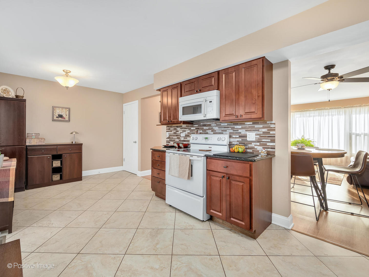 497 Washington Square Unit: 497