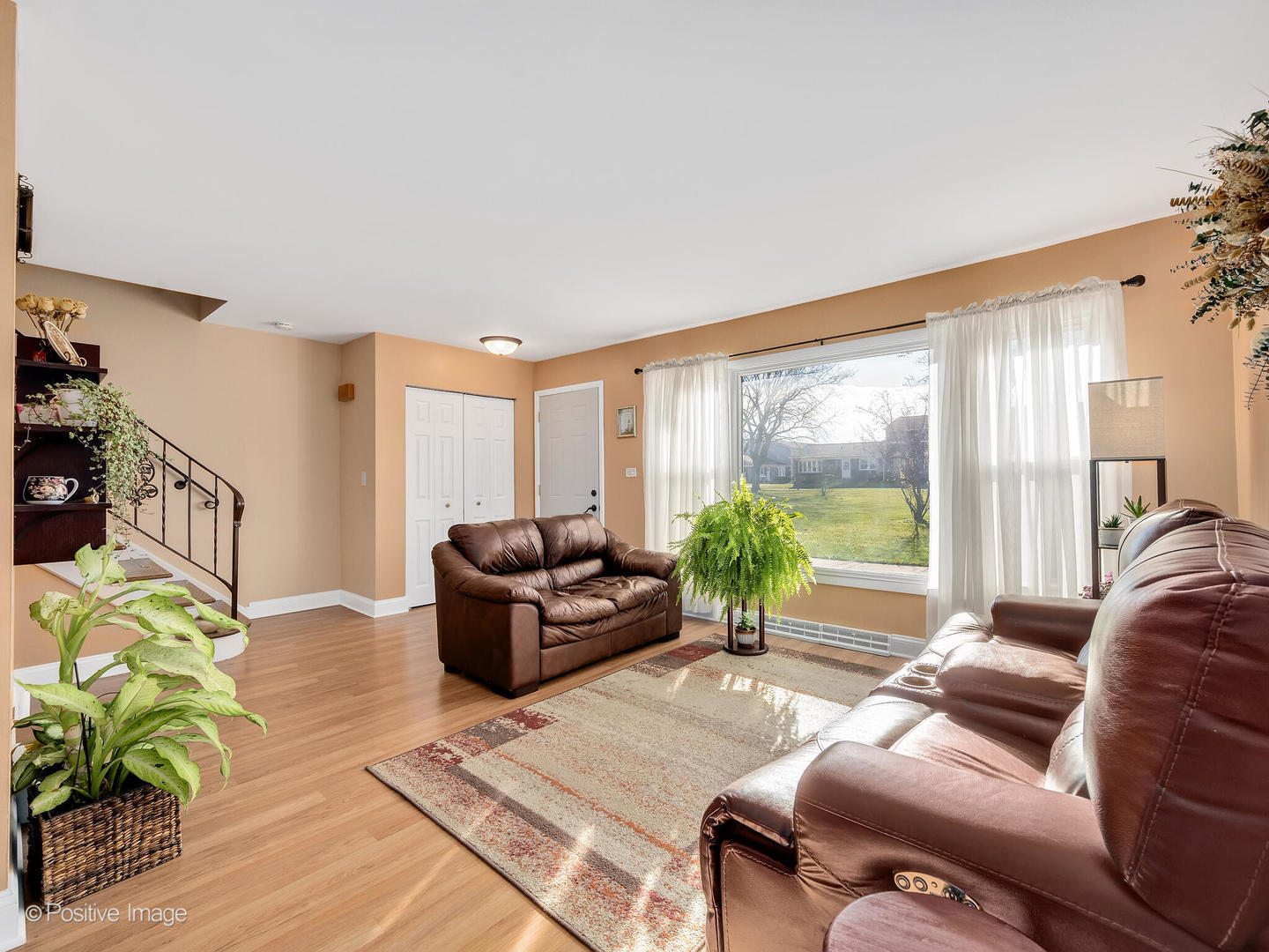 497 Washington Square Unit: 497