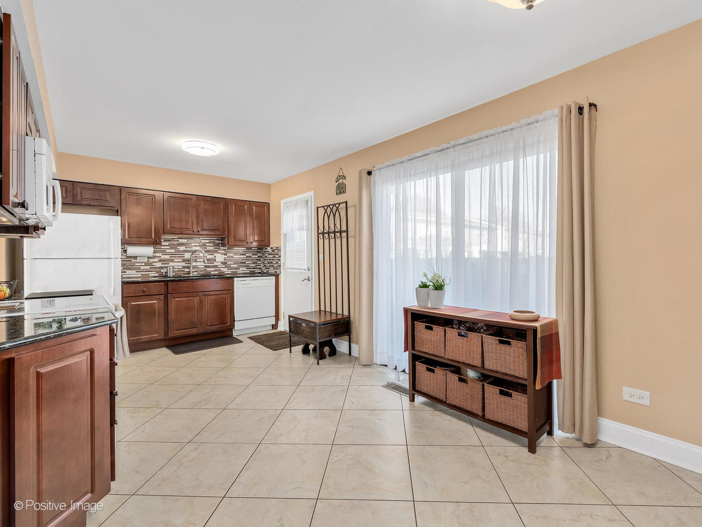 497 Washington Square Unit: 497