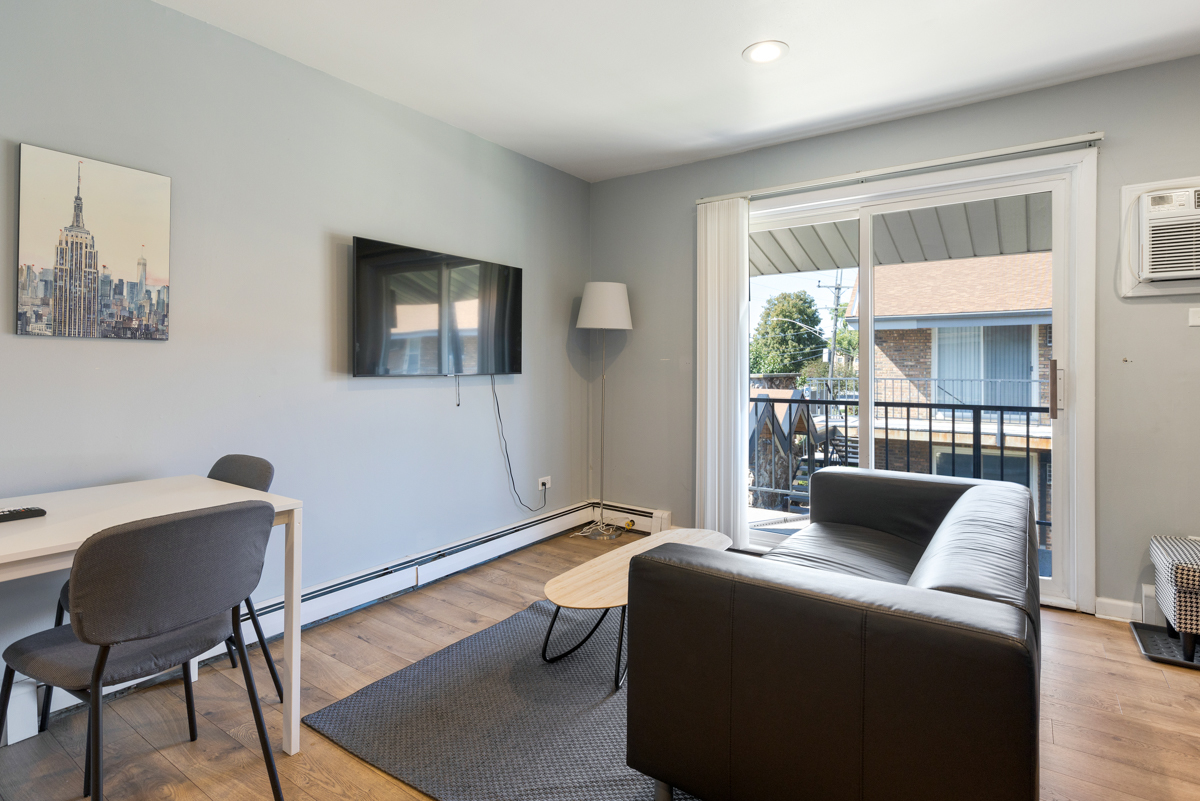 3721 Ruby Street Unit: 206S