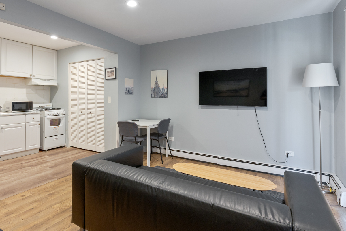 3721 Ruby Street Unit: 206S