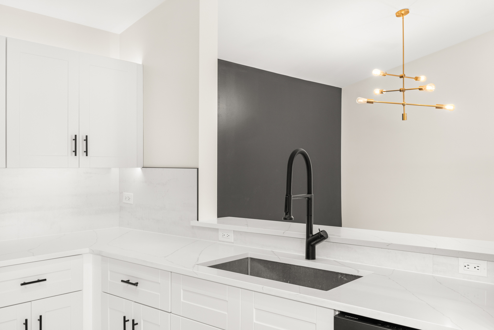 1027 Silverstone Drive Unit: 1027