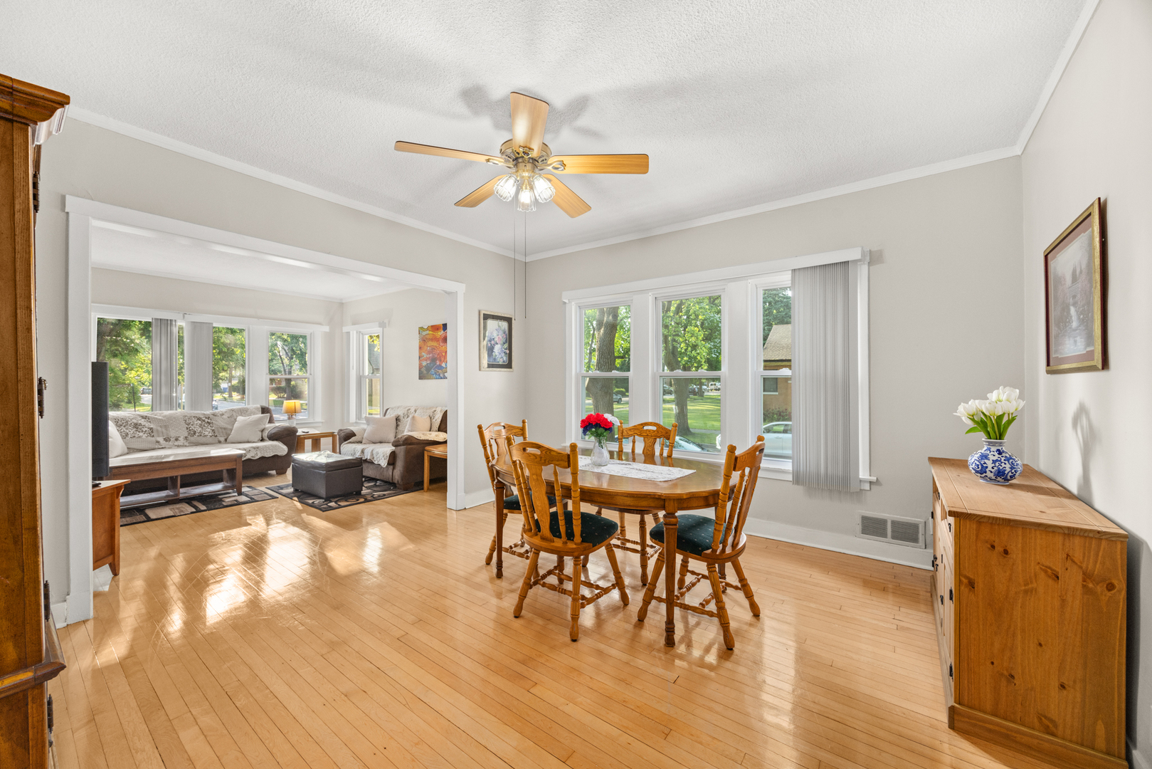 2159 N Nordica Avenue