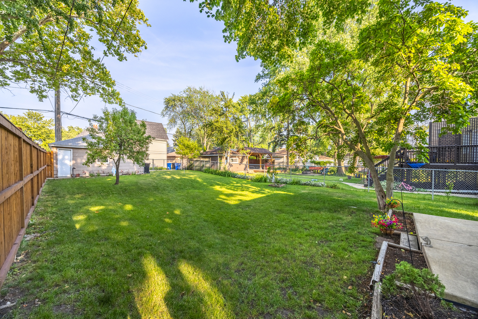 2159 N Nordica Avenue