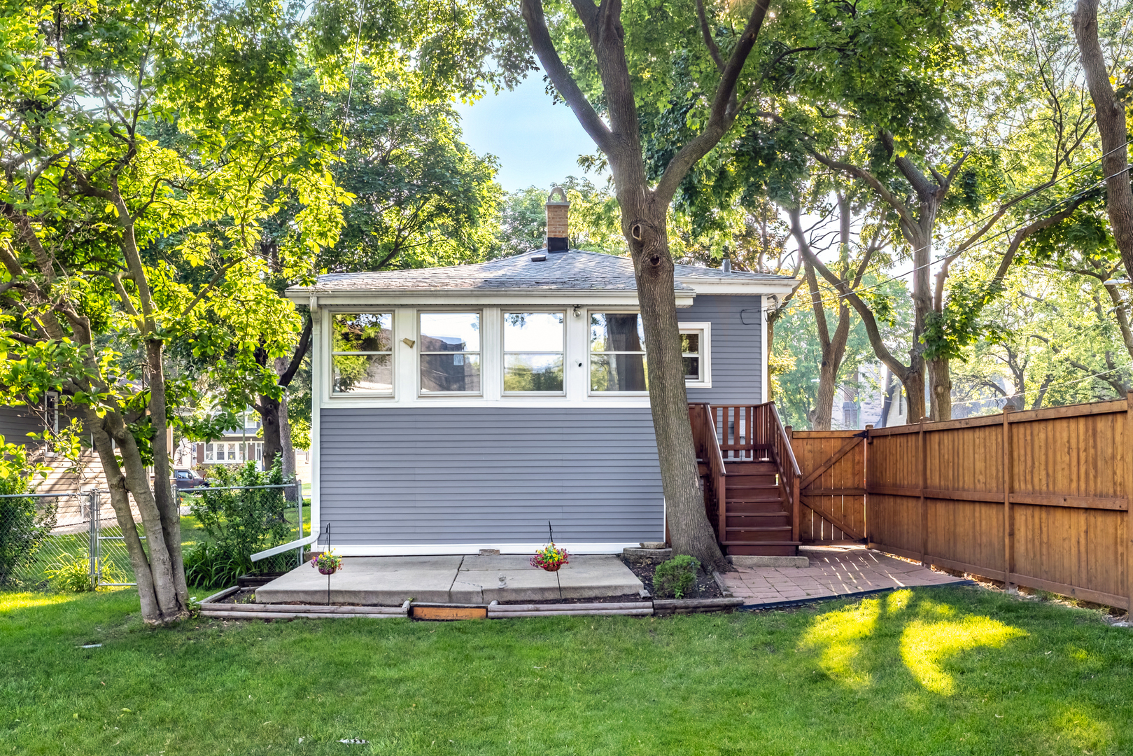 2159 N Nordica Avenue