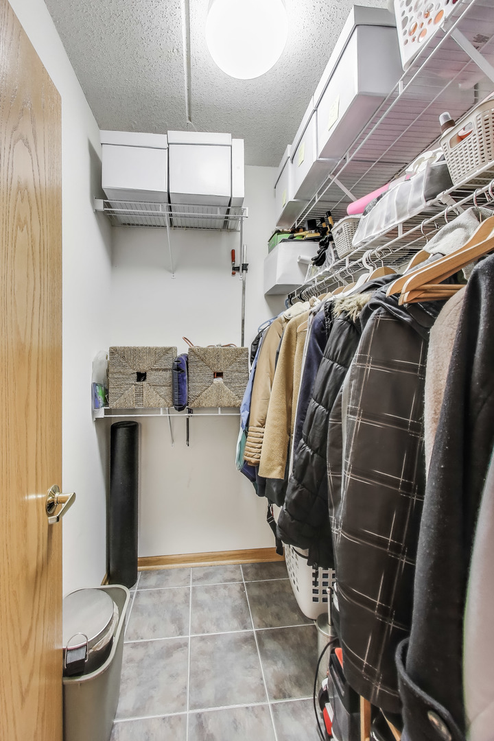 1636 Ashland Avenue Unit: 509