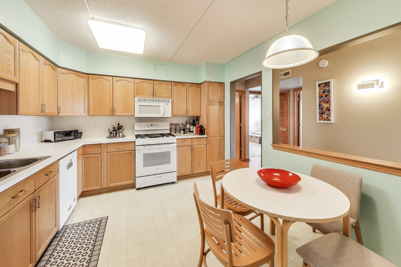 1636 Ashland Avenue Unit: 509