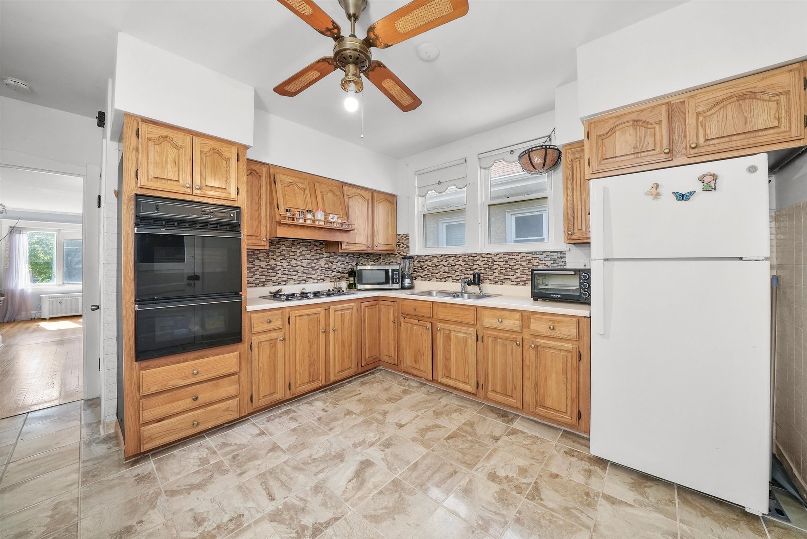 3133 N 77th Court