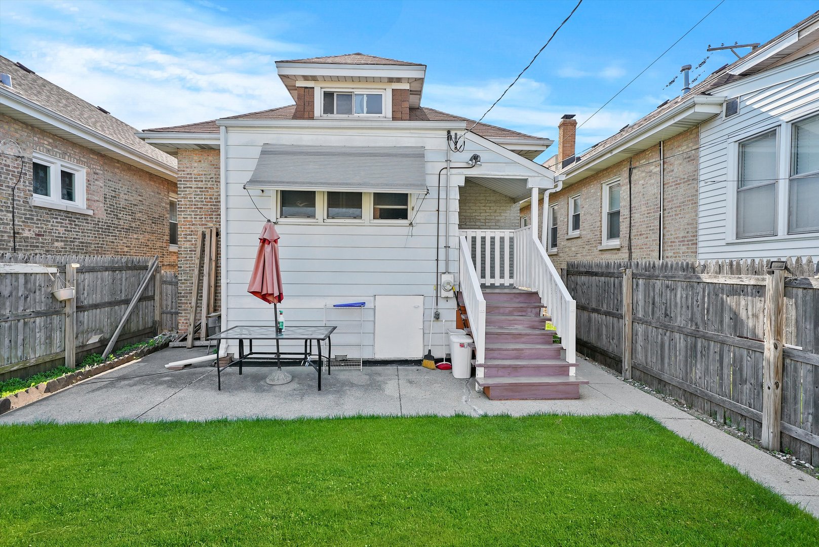 3133 N 77th Court