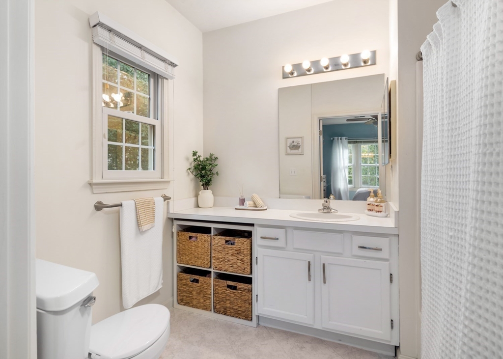 230 Allerton Commons Ln # 230