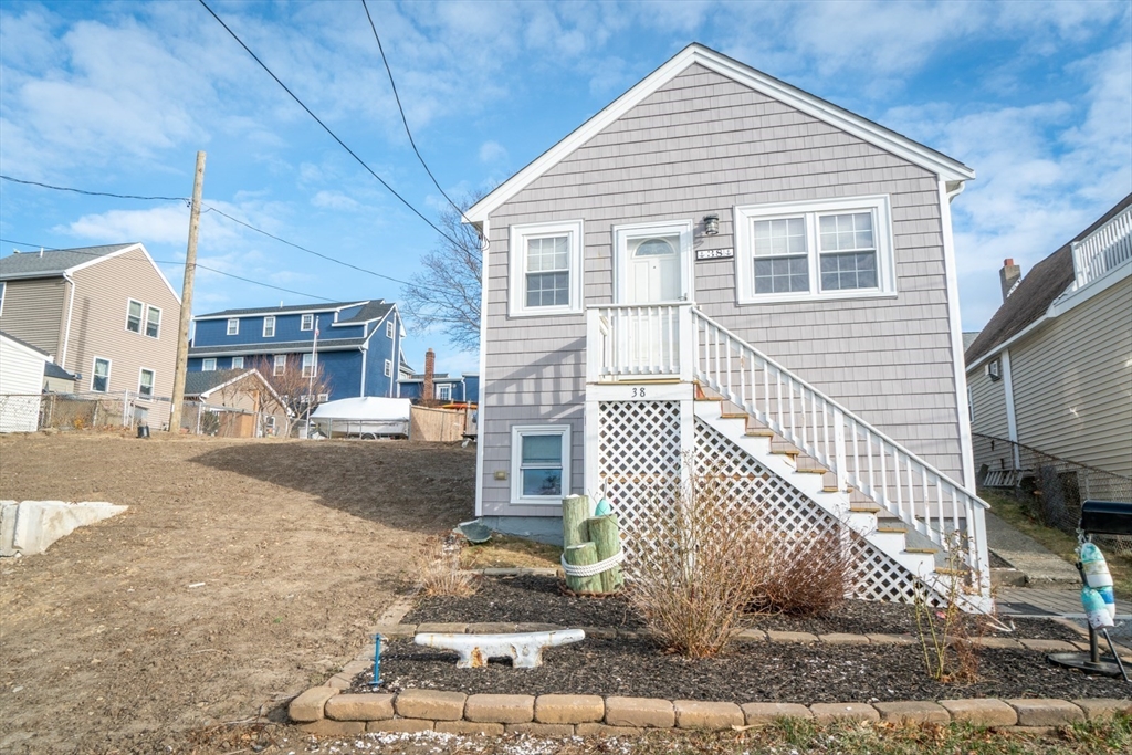38 Parkhurst St
