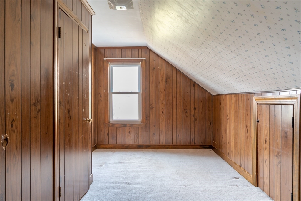 61 Bowditch St