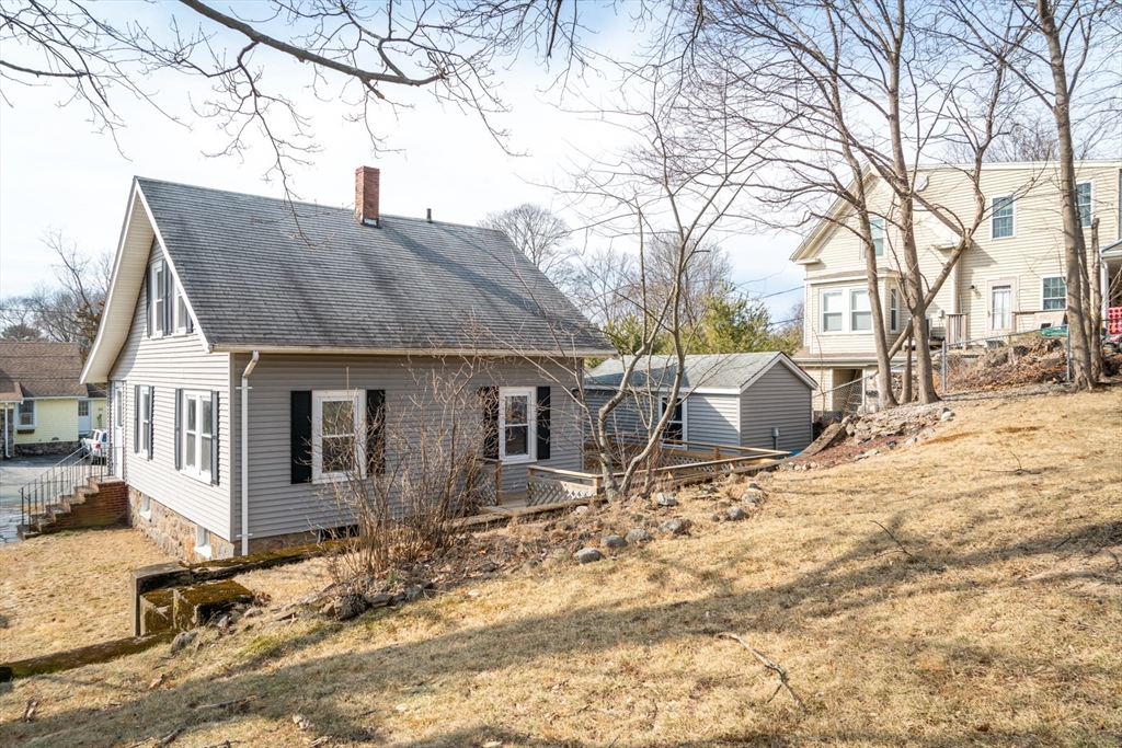 61 Bowditch St