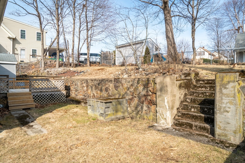 61 Bowditch St