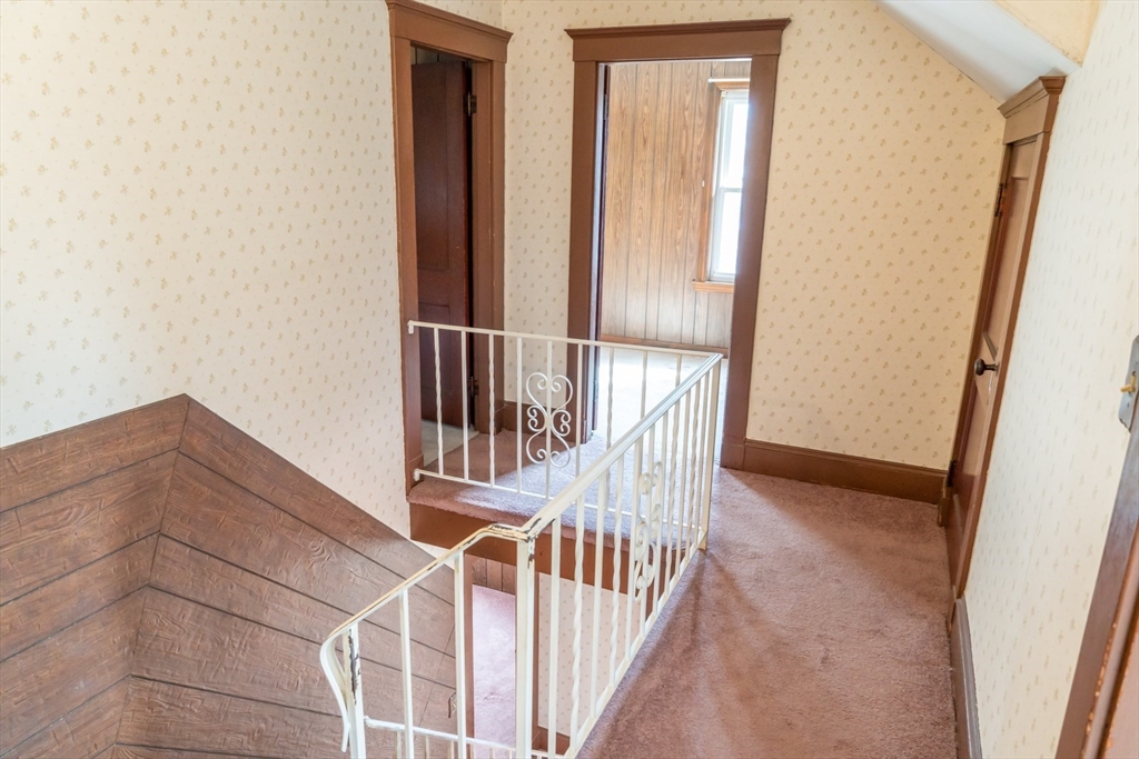 61 Bowditch St