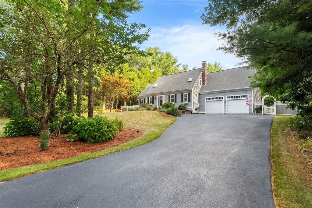 19 Longwood Circle