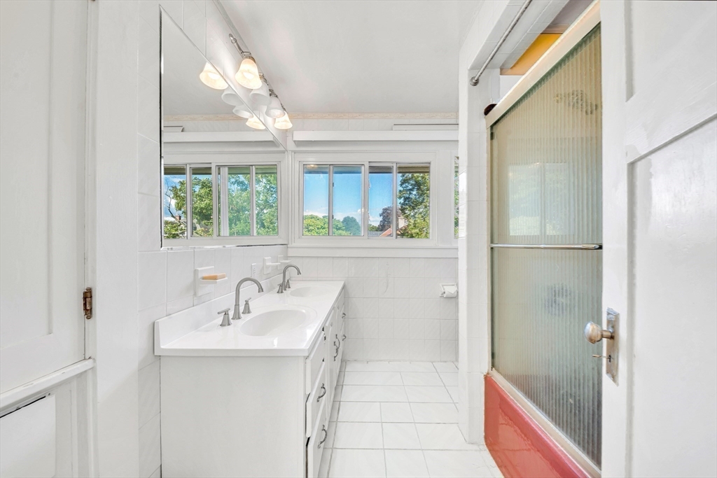 15 Lenox St.