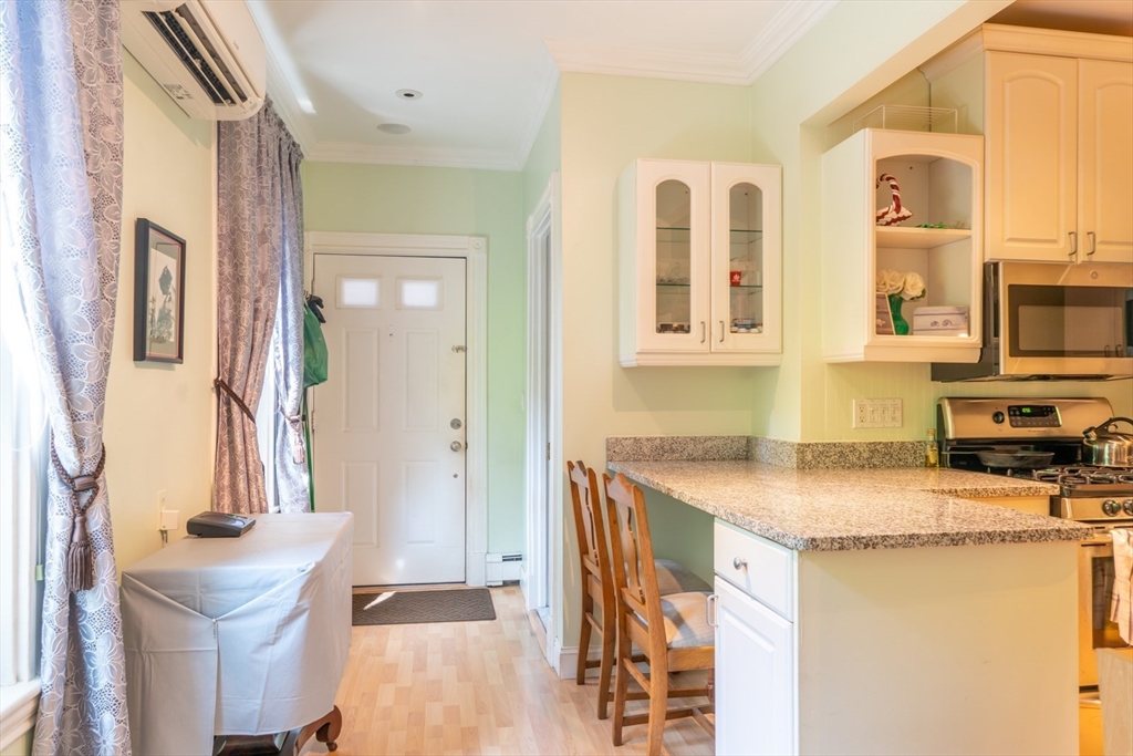 31 Cushing Ave # 1