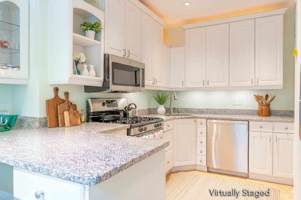 31 Cushing Ave # 1